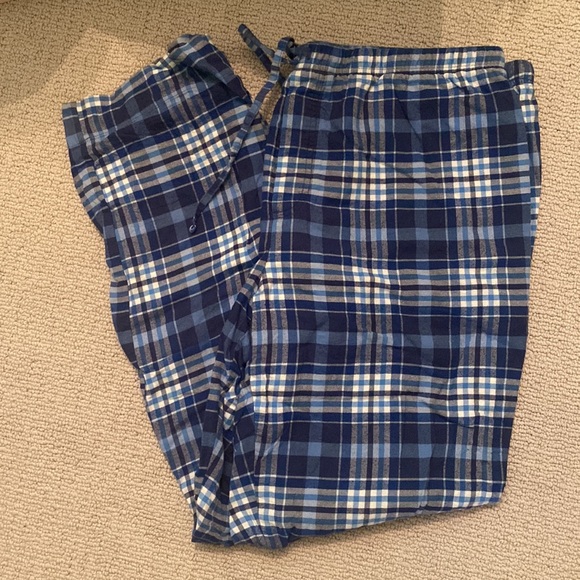 Vineyard Vines pajama pants XL - Picture 2 of 3